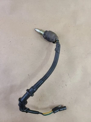 OEM 1988 - 1991 EF Honda Civic CRX Manual Trans Reverse Light Switch - Image 1 of 4