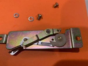 Pioneer PL-15D II  Stereo Turntable - Parting Out - Anti-Skate Assembly - Picture 1 of 4