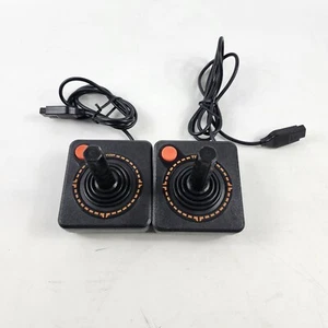 Lot of 2 Vintage Atari Joystick Controller Atari 2600 - CX40 - Picture 1 of 4