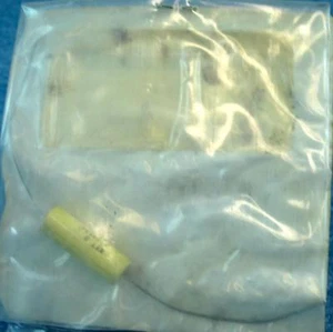 23077-0002 CAPACITOR, AVIATION AIRCRAFT AIRPLANE REPLACEMENT PART - Picture 1 of 2