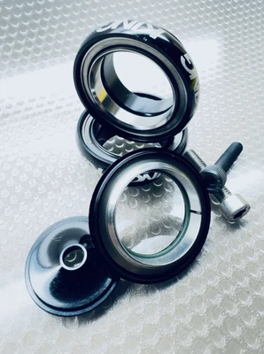 Chris King NoThreadSet 耳机 1⁄8 英寸黑色 - 组件 - 格里普洛克 — 第 1/4 张图片