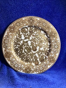 Vintage Porzellan Teller goldene Designs über weiß 10,5 cm Sammelteller - Bild 1 von 5