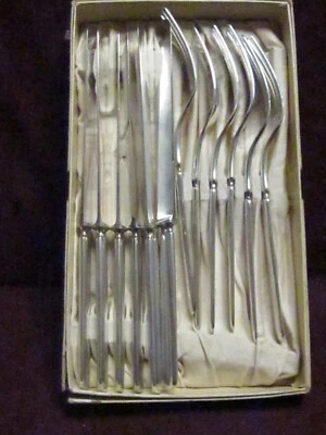 Cuchillo 12 piezas American Silverplate Co #16 9 1/4" horquilla 7 3/4" sin monograma Foto 1 de 4