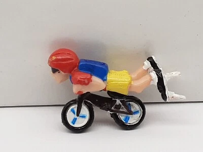 Hippie Peace Ciclista Paracaidismo Paracaidista Juguete De Colección Años 90 Rack Juguete Juguete PVC Foto 1 de 4