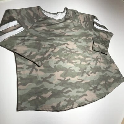 无品牌绿色迷彩长袖 T 恤 Raglan 带白色装饰尺寸 5XL Plus — 第 1/4 张图片