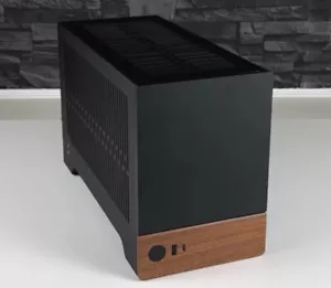 Mini ITX Gaming PC Fractal Terra AMD RX 6800 XT 32GB i5 14600 KF - Bild 1 von 15