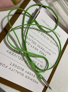 Belkin AV10127tt03-GRN AUX Flat Cable 2FT Green Color Open Box - Picture 1 of 1