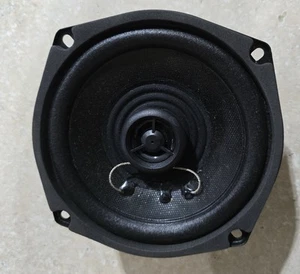 (1) Genuine OEM Harley-Davidson® Fairing Speaker p/n 77029-01 - Picture 1 of 7