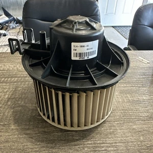 Brand NEW 7L14-19846-CC OE Genuine A/C Blower Motor NEW For Ford Lincon - Picture 1 of 1