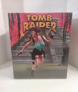 Tomb Raider Lara Croft 12" Statue Varner Studios of 4500 with Box - Bild 1 von 21