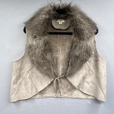 Cato Faux Suede Fur Vest XL Y2K Gray Crop Boho Hippie Festival Gypsy Fairy 90s - Image 1 of 4