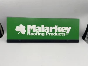 Trébol de letrero verde Malarkey Roofing Products 18 pulgadas x 6,125 pulgadas delgado - Imagen 1 de 3