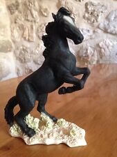 Caballo ( Mustang ) colección figura escultura marca CASTAGNA ( Italia ) año 199