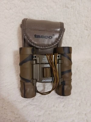 Tasco 8x21 Binoculars Compact Green Camouflage Folding #165BCR Camo with case - Image 1 of 4