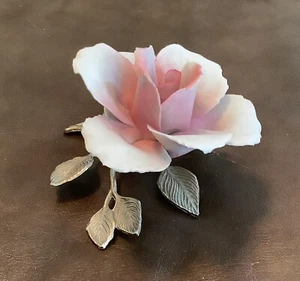 Capodimonte Pink Roses on a Metal Stem Marked 5 Inch - Picture 1 of 7