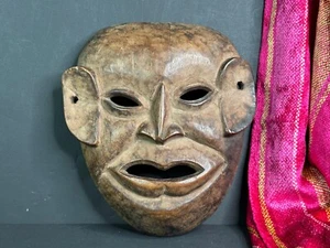 Old Nepalese Carved Wooden Mask …beautiful collection and display piece - Picture 1 of 7