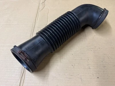 Tubo de aire de admisión de densidad de velocidad Ford Mustang 86-87-88 EFI 5,0 L carrocería Fox de fábrica Foto 1 de 4