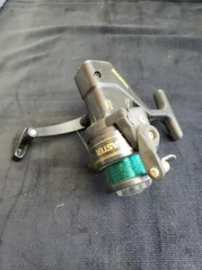 Master 404 Graphite Black Spinning Fishing Reel Vintage - Bild 1 von 7