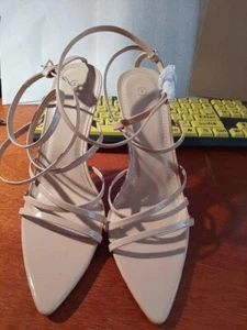 ¡NUEVO! Sandalias de tacón de aguja Mysoft de charol punta abierta con tiras talla 11 - Imagen 1 de 5