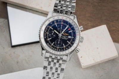 Breitling Navitimer World GMT Chronograph Automatik Ref. A24322 Klassiker B&P - Bild 1 von 4