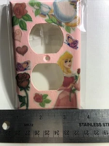 Vintage Light Switch Cover, Disney’s Princess - Picture 1 of 3