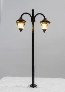 5 LED Lampen / Laternen zweiseitig in H0 für die Modelleisenbahn - Bild 1 von 4