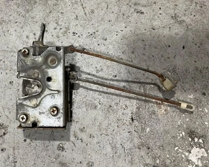 1974-1978 Ford Mustang Door Latch And Levers Mustang II Door Latch OEM (Passeng) - Bild 1 von 5