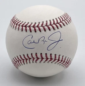 CAL RIPKEN JR. - AUTOGRAPHED / SIGNED OML BASEBALL - JSA WITH CARD - ORIOLES - Picture 1 of 10