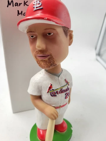 Mark McGwire St. Louis Cardinals Bobblehead Bobble Dobble 2001 8"  Tall READ Cover