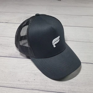 Fabletics The Trucker Hat Snapback Mesh Black Green Bill - Picture 1 of 2
