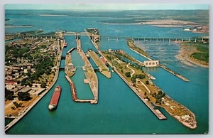 Postcard The Soo Locks Sault Ste Marie Michigan MI 1964 - Picture 1 of 2