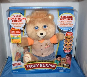 2017 Teddy Ruxpin Animated Storytelling Bluetooth LCD Eyes Bear & 3 Books NIB S2 - Picture 1 of 11