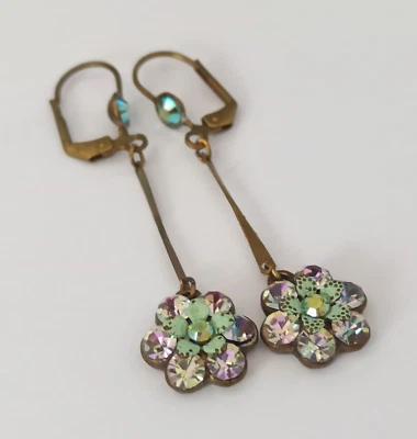 Pendientes Michal Negrin Pastel Romántico Flor Largos Cristal Brillante Cuelgan Delicados Foto 1 de 4