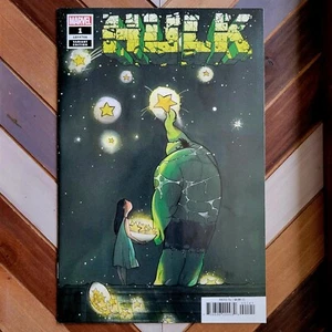 HULK #1 (Marvel 2021) Variante Melocotón Momoko, 1ª Edición Nueva Serie HULK Nueva/Sin Leer - Imagen 1 de 2