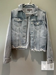 JUST USA Jeans Damen MED helle Waschung Denim Jeansjacke gebraucht, in einwandfreiem Zustand hergestellt in den USA Mantel - Bild 1 von 3