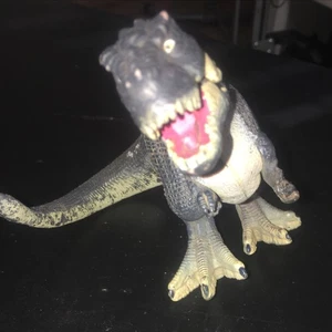 King Kong 2005 Playmates  Kong Vs Juvenile V–Rex Figure Only (As Is ) - Picture 1 of 8