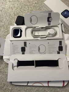 Apple Watch Series 9 45 mm medianoche con correa deportiva de aluminio - Imagen 1 de 14