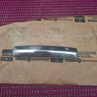 1977-1980 Dodge Custom Adventurer Truck NOS MoPar Right Upper CAB SIDE MOLDING - Image 1 of 3