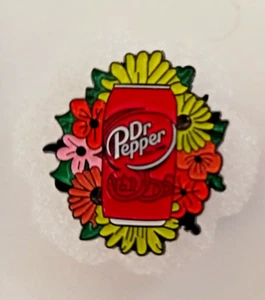 DR. PEPPER - PIN ESMALTE - ENVÍA TODOS LOS PINES QUE COMPRES POR $4.99 - VISITA NUESTRA TIENDA - Imagen 1 de 4