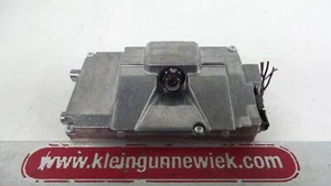 TELECAMERA ANTERIORE VW Sharan (7N) MPV 2.0 TDI 16V (DLUB) 2015 3AA980654D - Foto 1 di 1