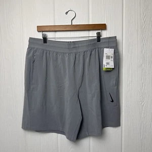 Pantaloncini Nike Uomo Nike Yoga Dri-fit CZ2235-073 NUOVI Taglia XXL - Foto 1 di 3