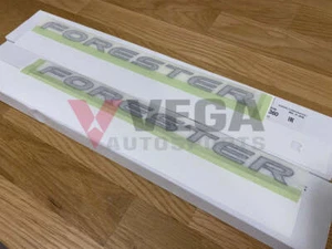 "Forester" Door Emblem Set (RHS & LHS) to suit Subaru Forester SF5 00-02 - Picture 1 of 2