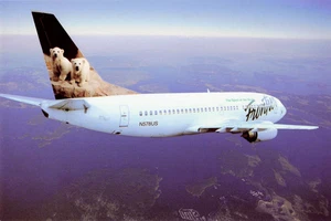Postcard Airline Frontier Airlines fleet B737-300 Jet N578US #2106 AP1. - Picture 1 of 2
