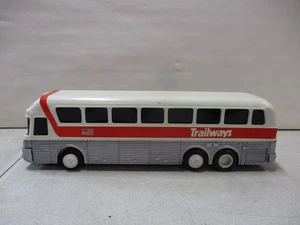 Trailways Charter Bus Kunststoff - Bild 1 von 6