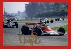 PHOTO cm13x19 signed by Bruno Giacomelli MCLAREN FORD M23 #14 ITALIAN GP 1977 - Imagen 1 de 2