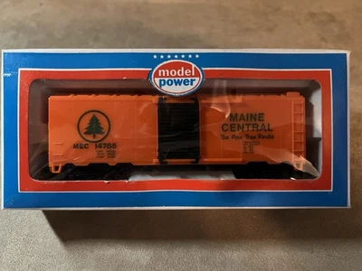 MODEL POWER 8003, 40' BOX CAR MAINE CENTRAL - Image 1 of 4