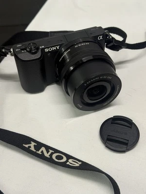 Sony Alpha a5100 Digital Camera 16-50mm f/3.5-5.6 OSS - Image 1 of 4