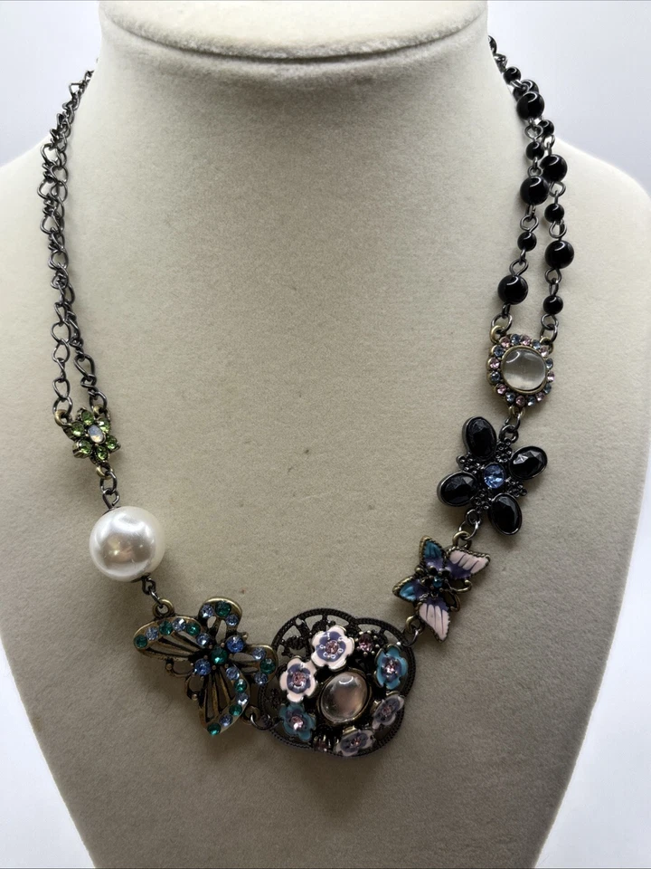 Collar Betsy Johnson Anna Sui firmado Foto 1 de 4