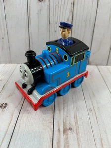 RARE Thomas And Friends 2007 Press And Go Thomas Train - Picture 1 of 9