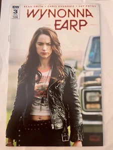 Wynonna Earp #3 foto sotto variante IDW Melanie Scrofano SyFy WayHaught fumetto - Foto 1 di 1